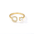 Bague personnalisée avec initiale o
