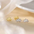 レディース 蓮の花モチーフ スタッドピアス シルバー