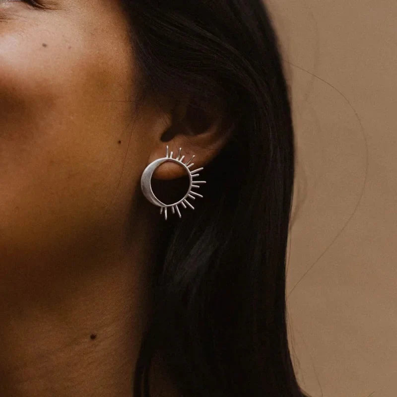 Boucles d'Oreilles Clou Croissant de Lune et Soleil argent