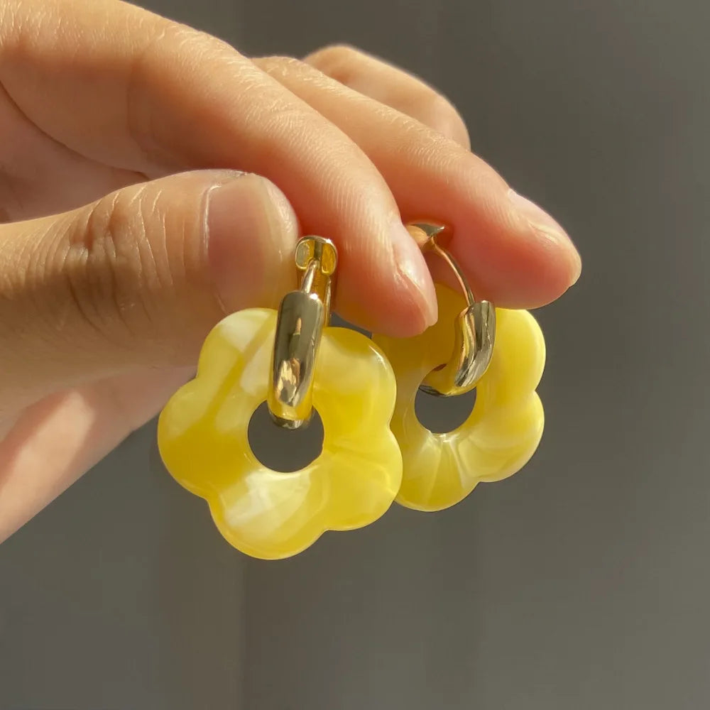 レジンフラワーフープピアス