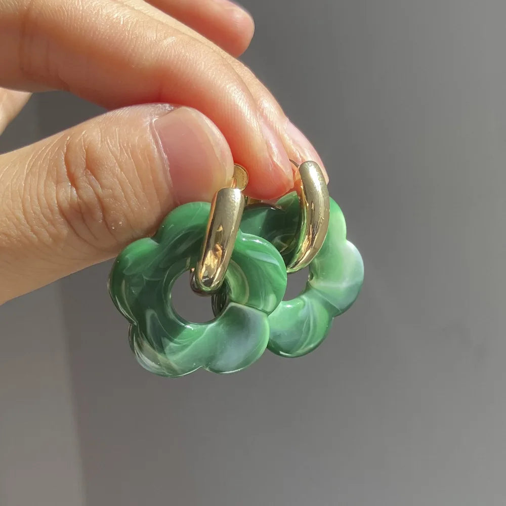 レジンフラワーフープピアス