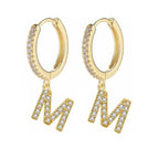Boucles d'oreilles créoles avec initiale femme m