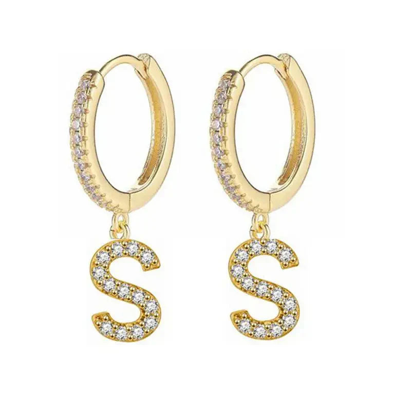 Boucles d'oreilles créoles avec initiale femme s