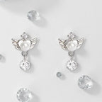 天使の翼のドロップピアス