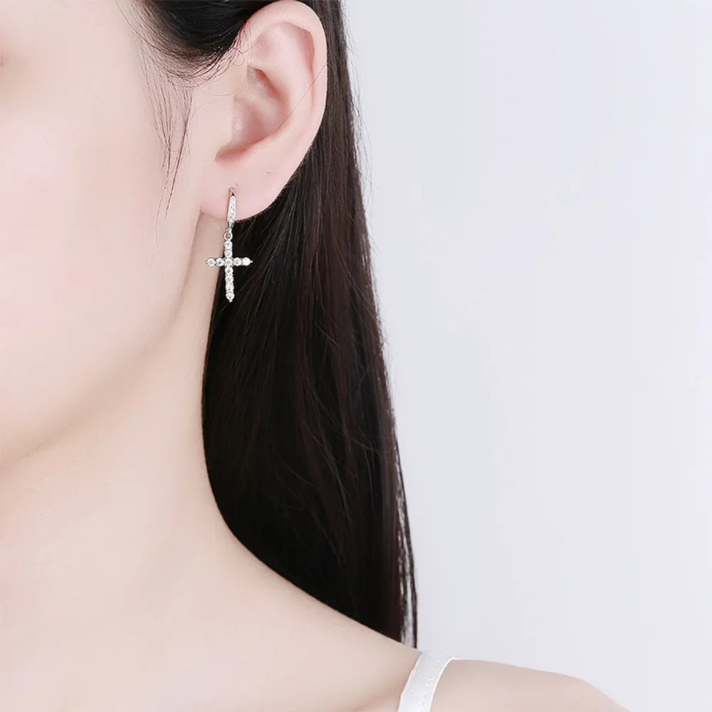 Boucles d'Oreilles Pendantes Croix en Zircon argent