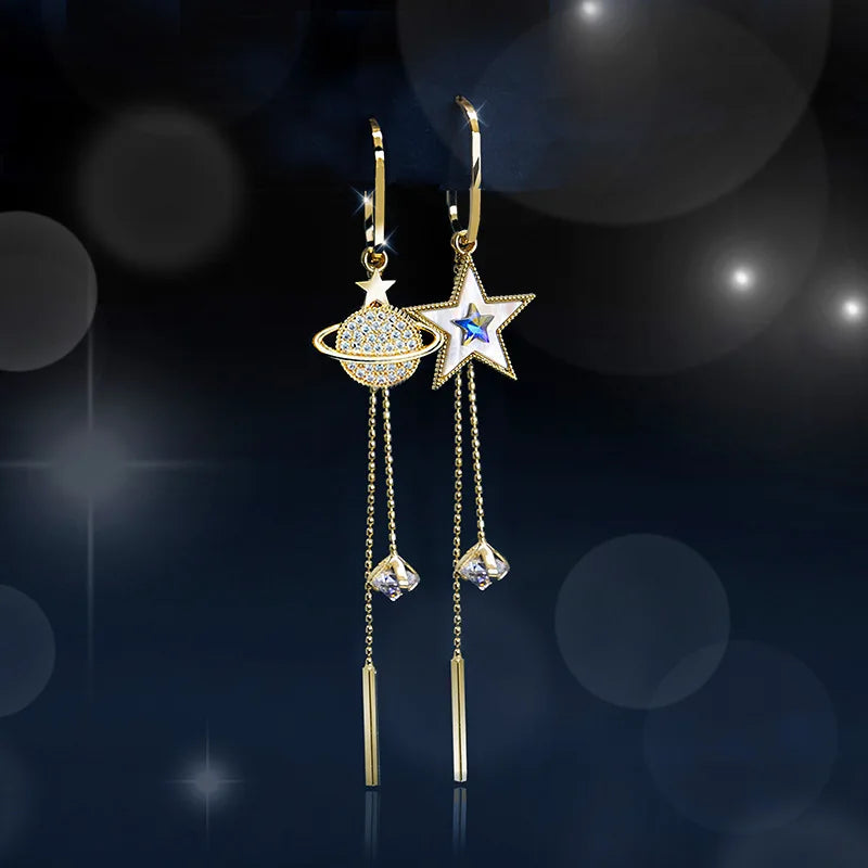 星と惑星の揺れるピアス