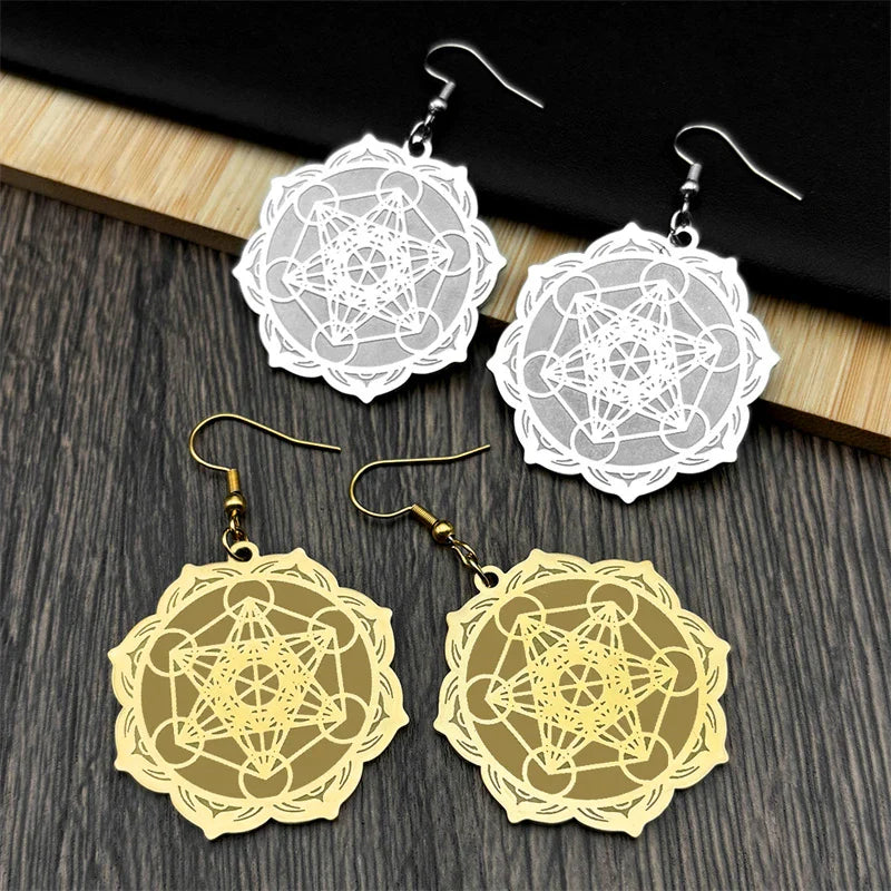 レディース メタトロンのキューブ ドロップピアス ゴールド