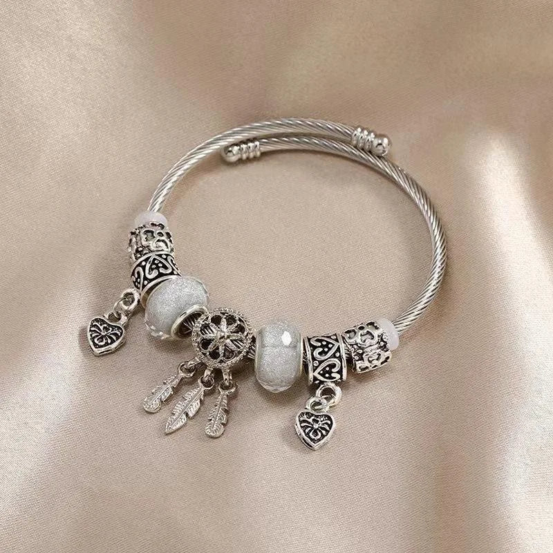 Bracelet Capteur de Rêves et Coeurs