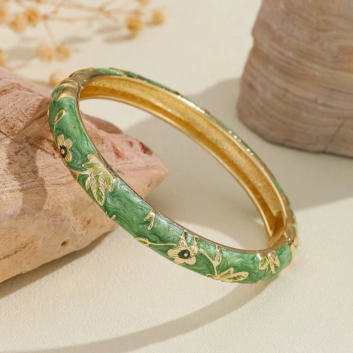 カラフルなブレスレット、緑の花柄