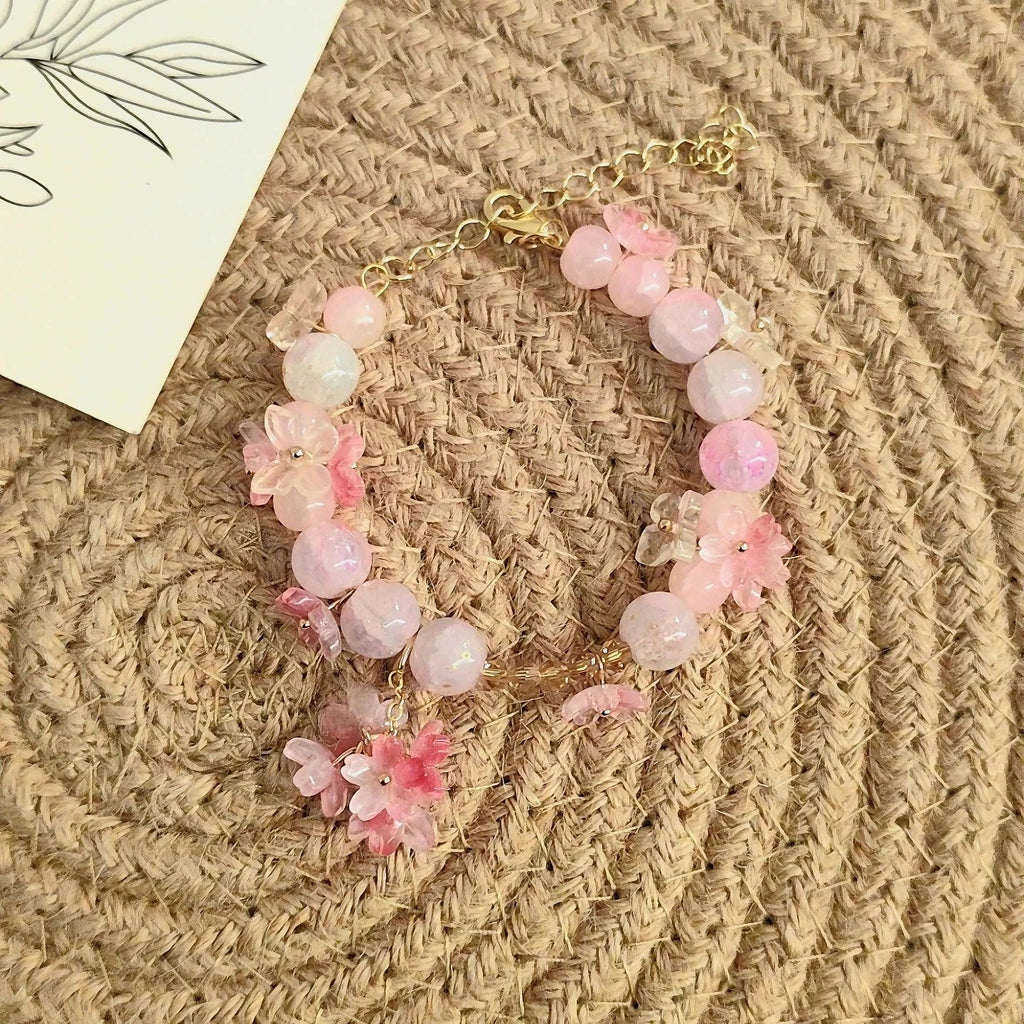 花モチーフ付きパールブレスレット ピンク