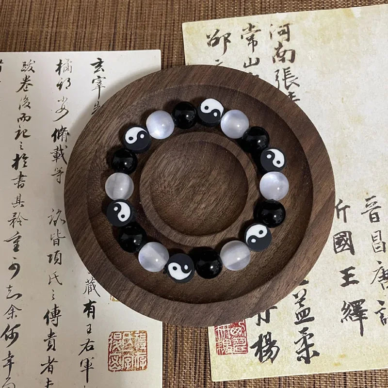 白黒陰陽ビーズブレスレット