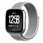 Fitibit Versa 3 Versa 4 Sense 2用の布製時計バンド グレー