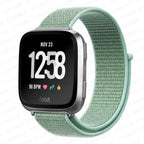 Fitibit Versa 3 Versa 4 Sense 2用の布製時計バンド グリーン