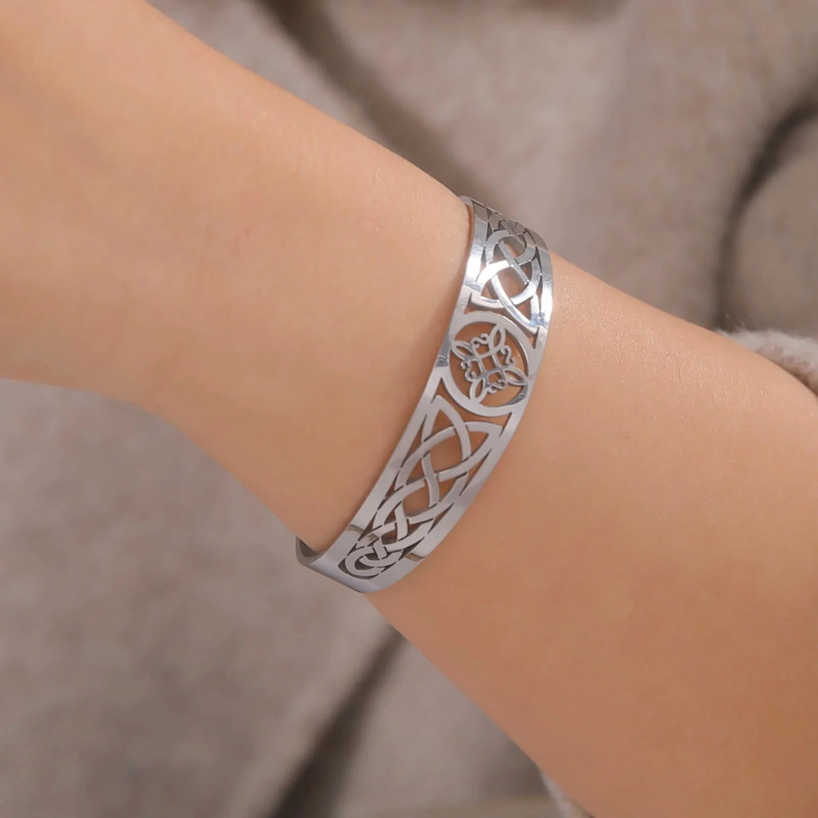 ウィッチーズノット チェーンブレスレット 保護 Wiccan シルバー