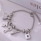 Bracelet femme avec clefs et cadenas argent