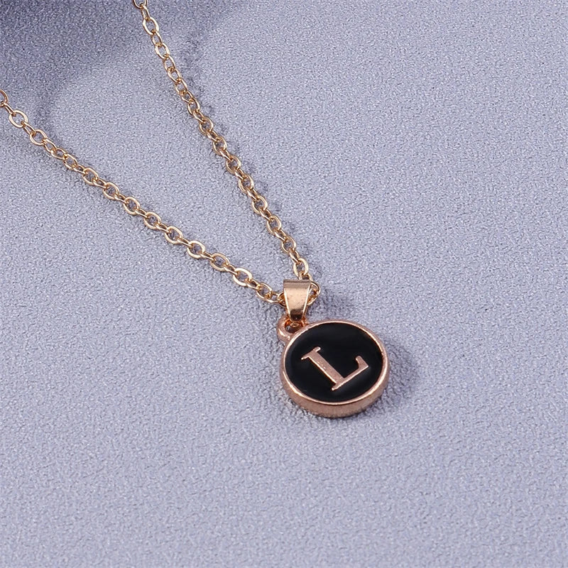 カラーペンダントのイニシャルネックレス l