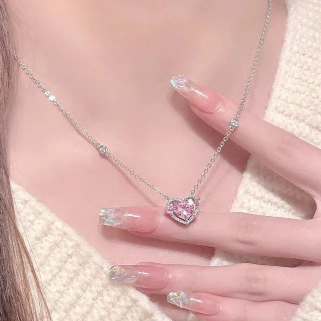 本物のシルバー製 レディース 輝くハートネックレス