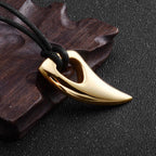 Collier cordon avec pendentif dent de requin or