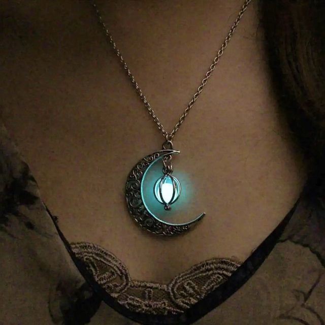 ルミナスムーンネックレス