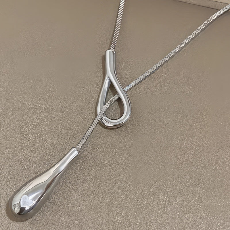オリジナルのしずく型ペンダントネックレス 