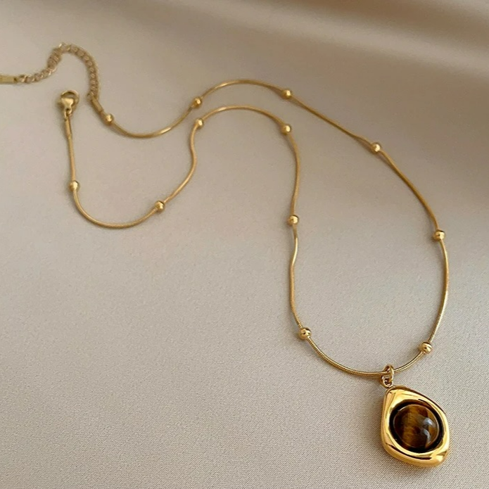 タイガーアイの保護ペンダントネックレス B