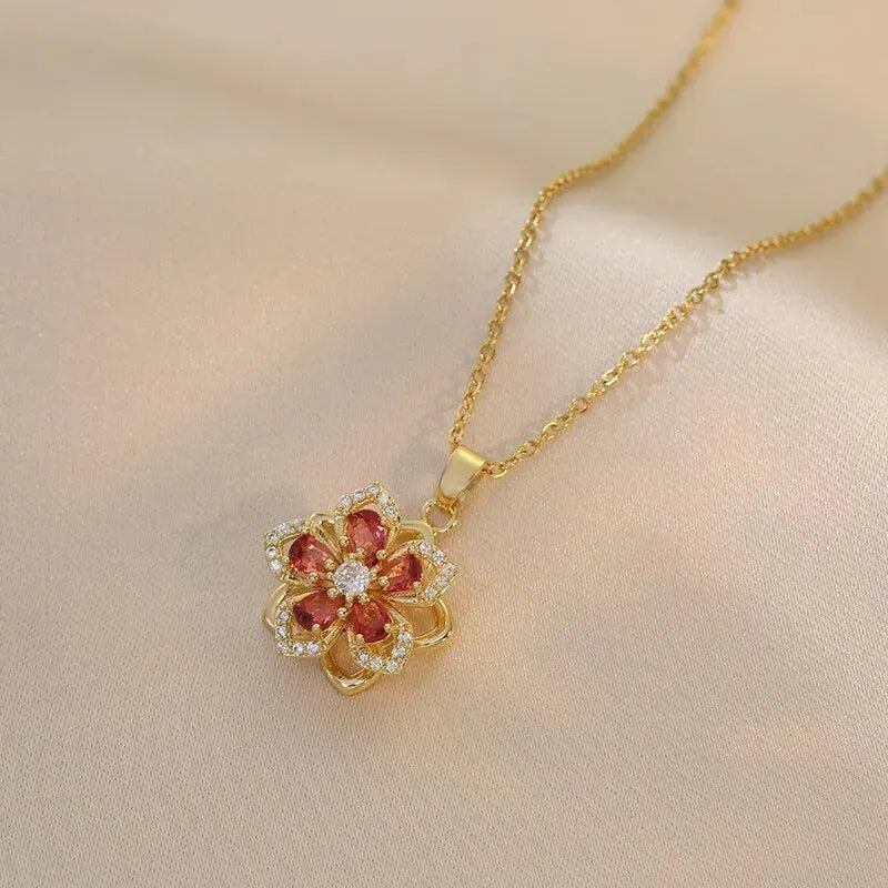 5枚花のジルコンペンダントネックレス c