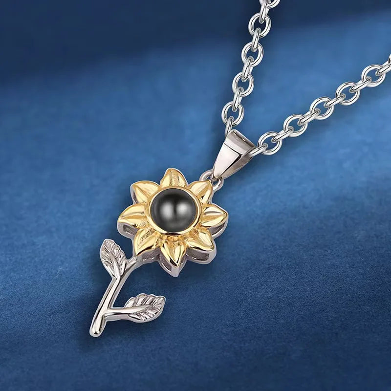 ひまわりの花のペンダントネックレス