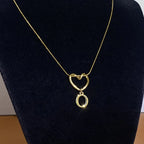 Collier ras de cou avec pendentif initiale et coeur - lettre