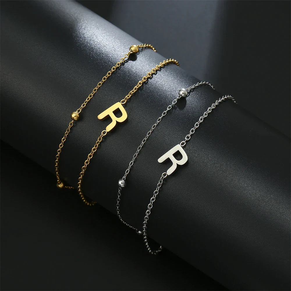 ゴールドとシルバーのダブルイニシャルブレスレット r