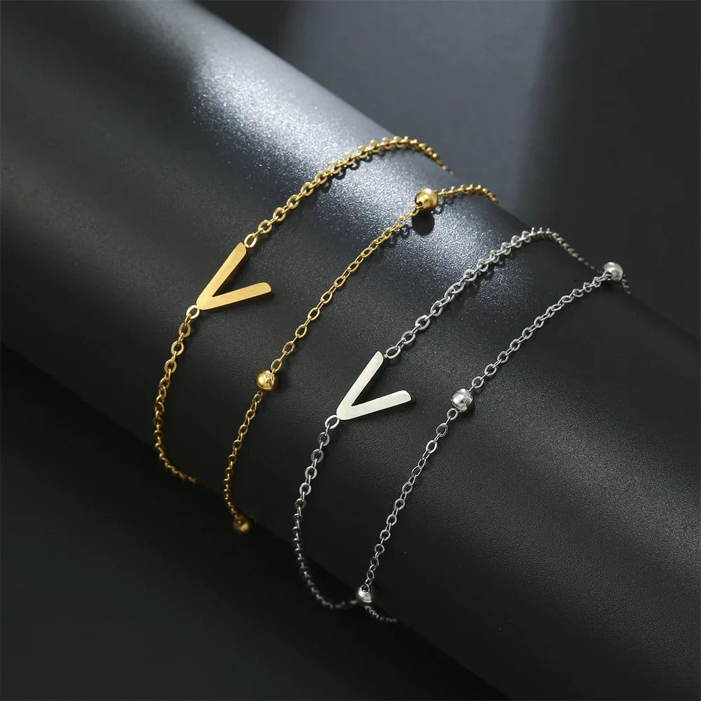 ゴールドとシルバーのダブルイニシャルブレスレット v